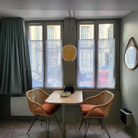 Ambiance Raffinee Coeur De Dijon